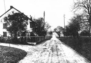 Unterdorfstrasse Richtung Osten links Bruehlstrasse oder Harossen